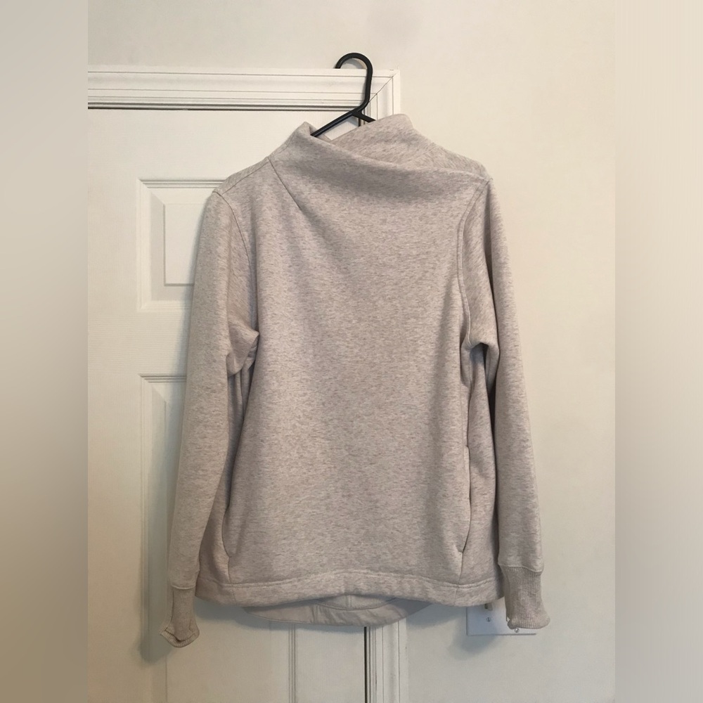 🌸50% Off Bundles! Athleta Cozy Karma Twist Neck Pullover Athleisure Medium